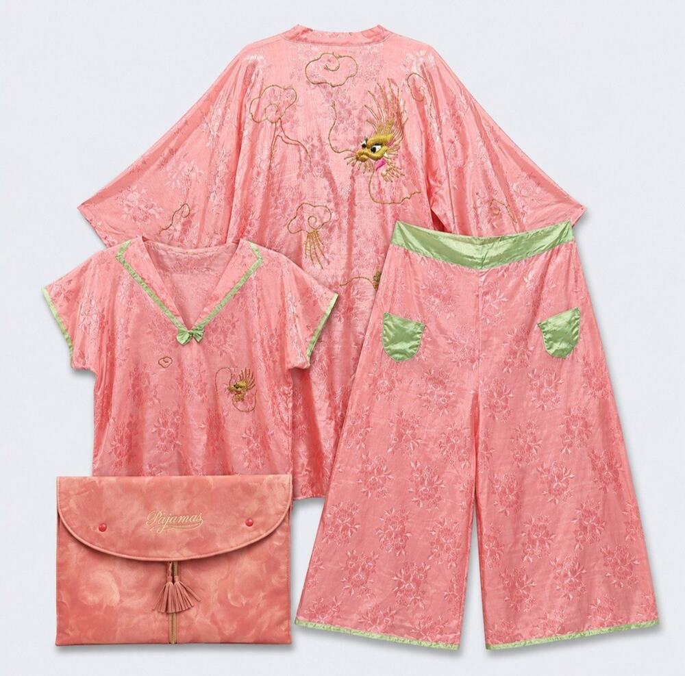 Vtg 1950s Asian‎ Jacquard Pajama Robe Set 4 Pc Pink Dragon Travel Pouch Silk